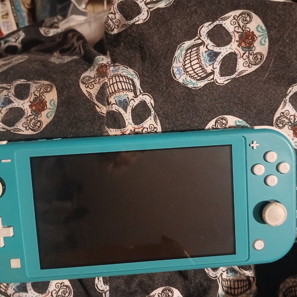 Nintendo switch - Picture 5 of 8